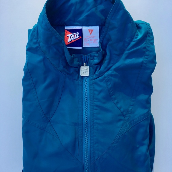 Vintage 90s Tail Windbreaker - Picture 5 of 6